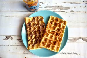 Waffle di aquafaba